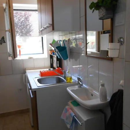 Zsóka Apartament *