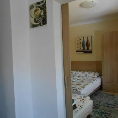 Zsoka Apartmán *